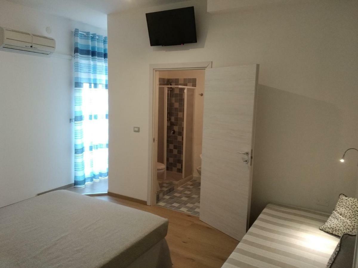 Omphalos Hotel Alghero Buitenkant foto